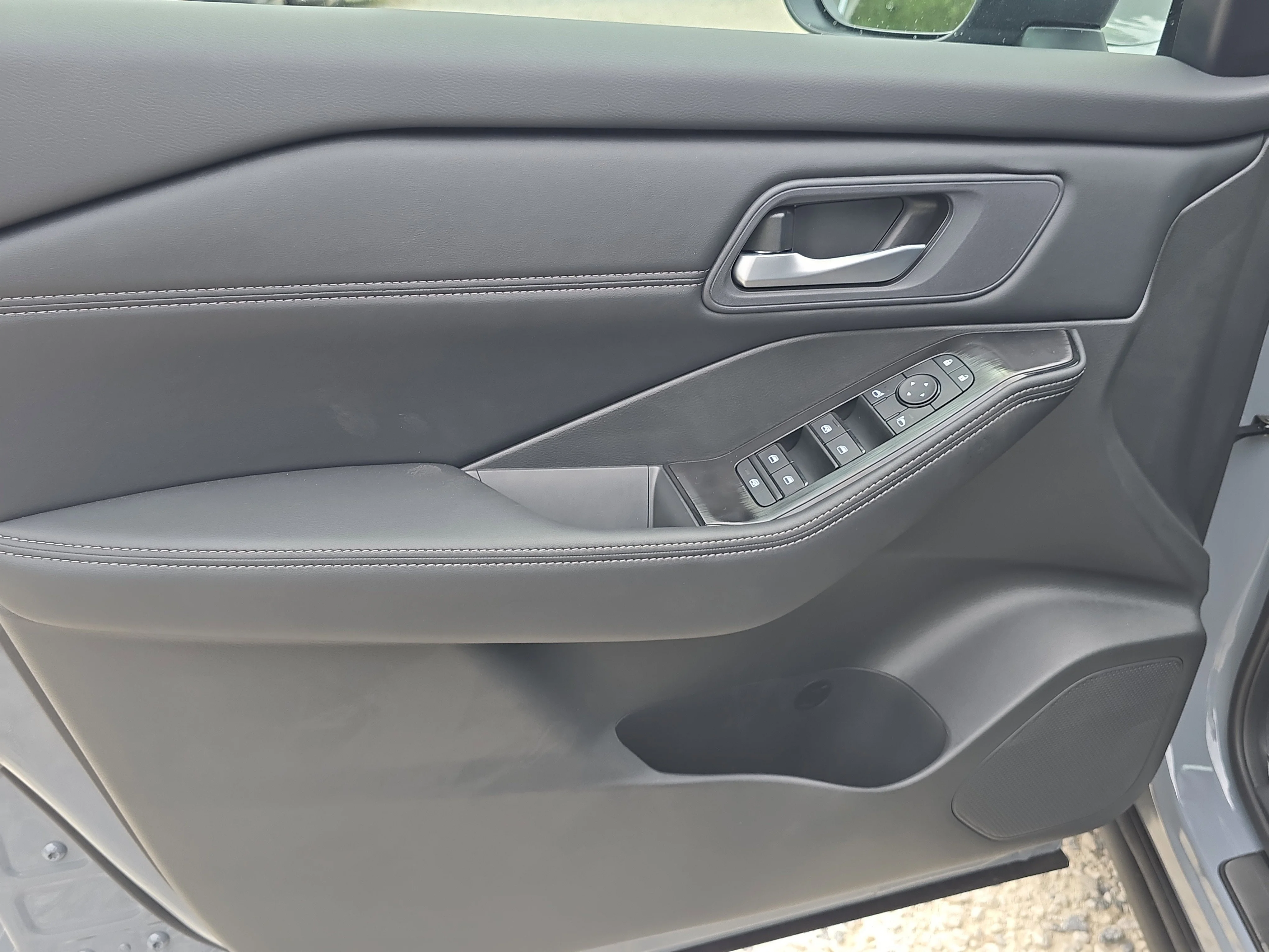 New 2026 Boulder Gray Pearl Nissan Dark Armor™ image 18