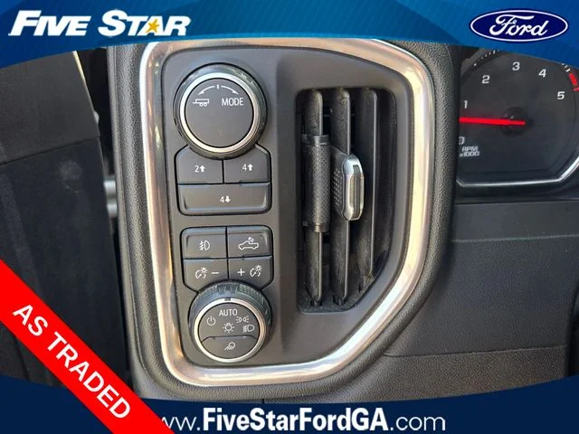Used 2021 Silver Chevrolet LT image 27