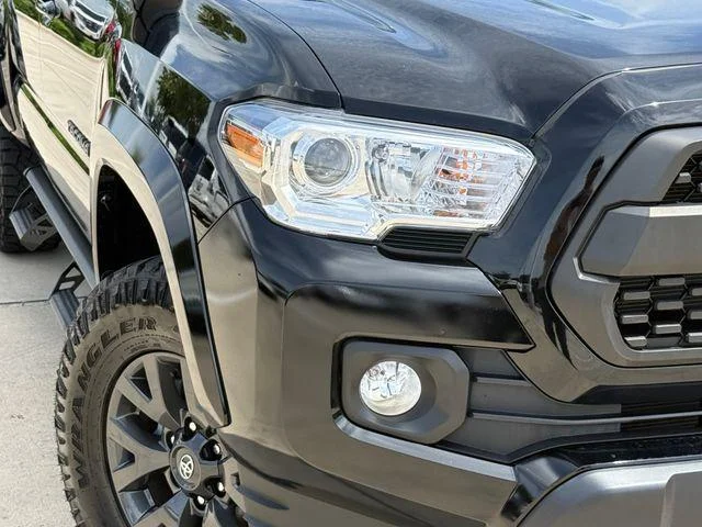 Certified Used 2023 BLACK Toyota SR5 image 3