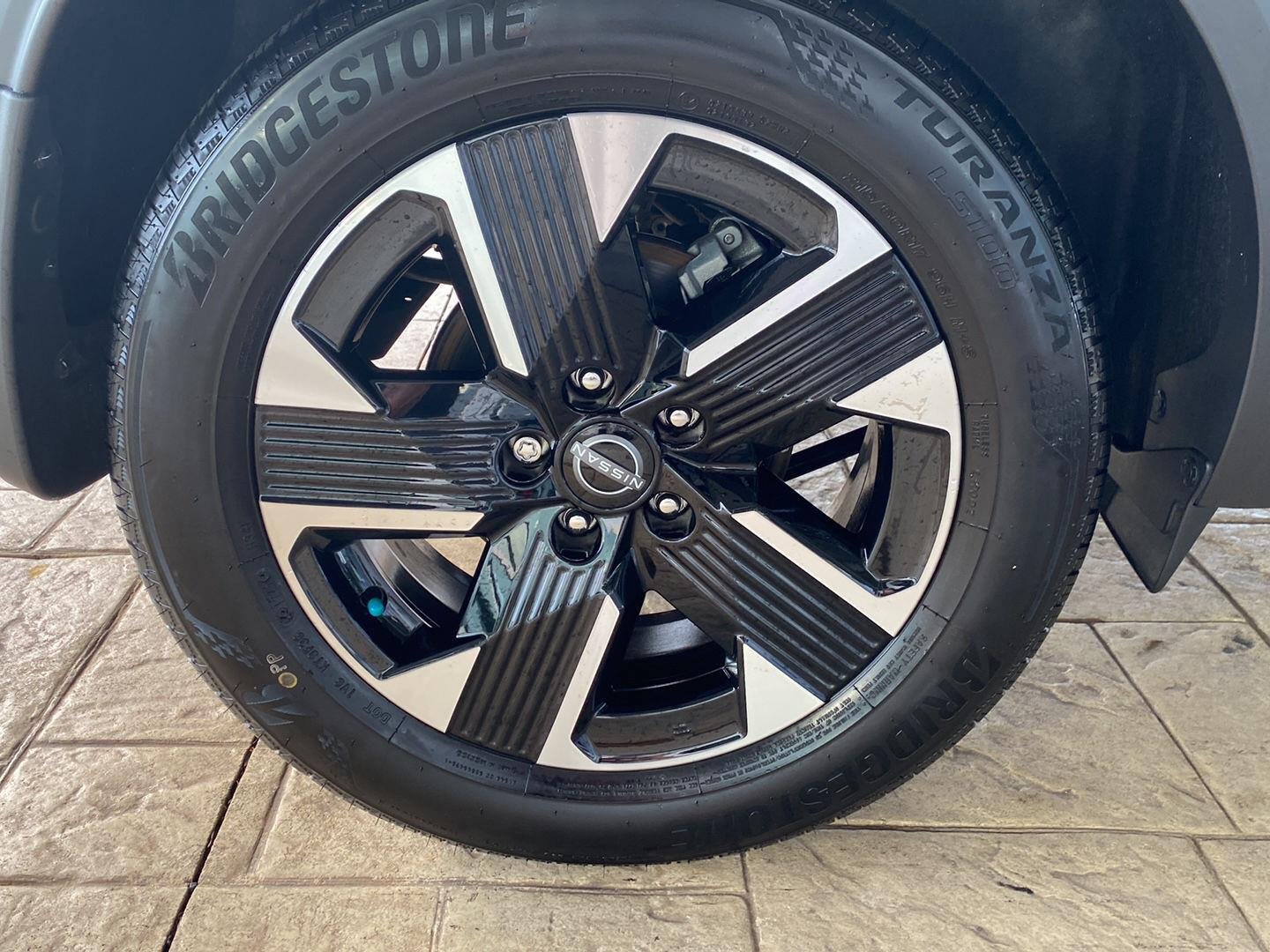 Certified Used 2025 Gun Metallic Nissan SV image 12