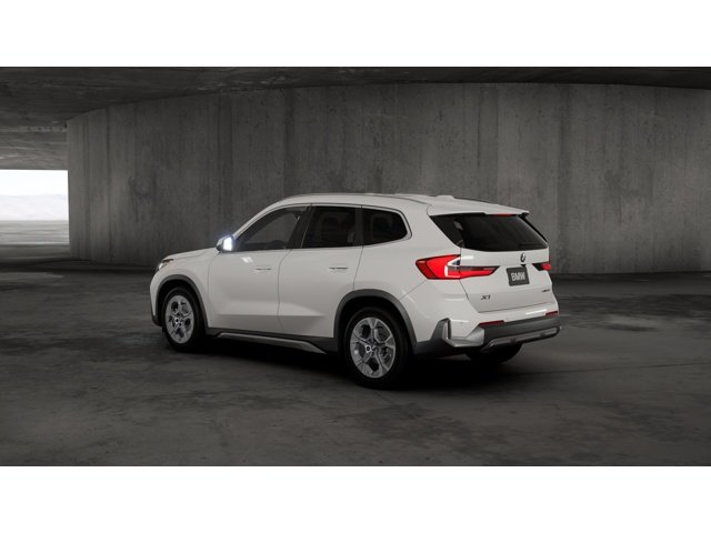 New 2026 Alpine White BMW xDrive28i image 2