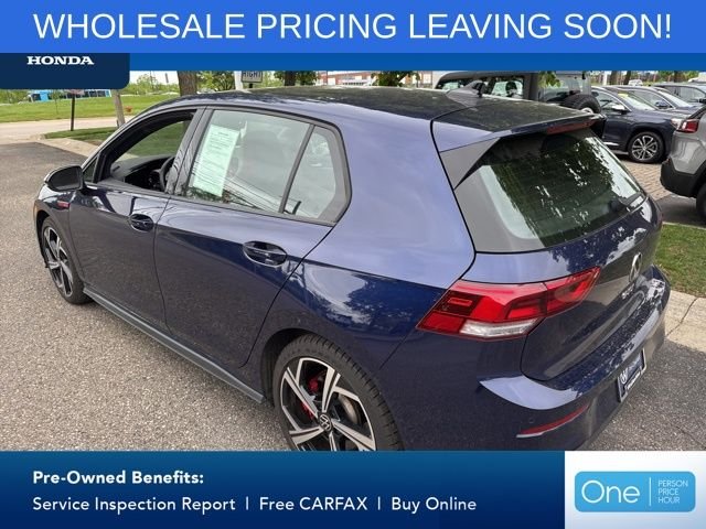 Used 2024 Atlantic Blue Metallic Volkswagen 2.0T SE image 11
