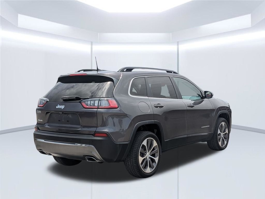 Used 2022 Gray Jeep Limited image 6