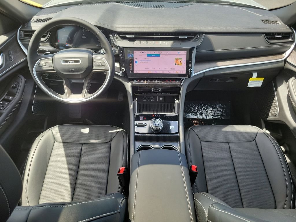 New 2026 Silver Zynith Jeep Limited Reserve image 13