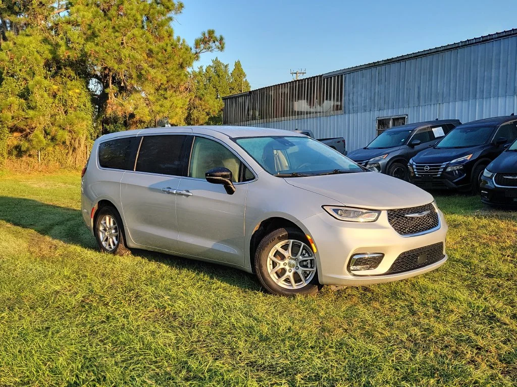 2024 Chrysler Pacifica