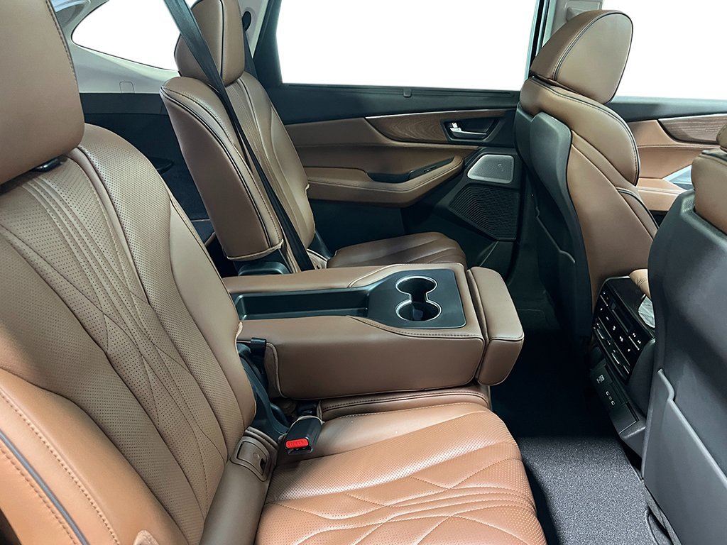 New 2026 Liquid Carbon Metallic Acura w/Advance Package image 38