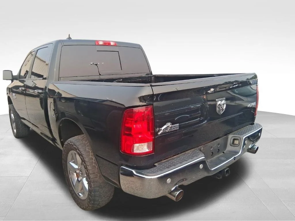 Used 2015 Black Ram Big Horn image 15