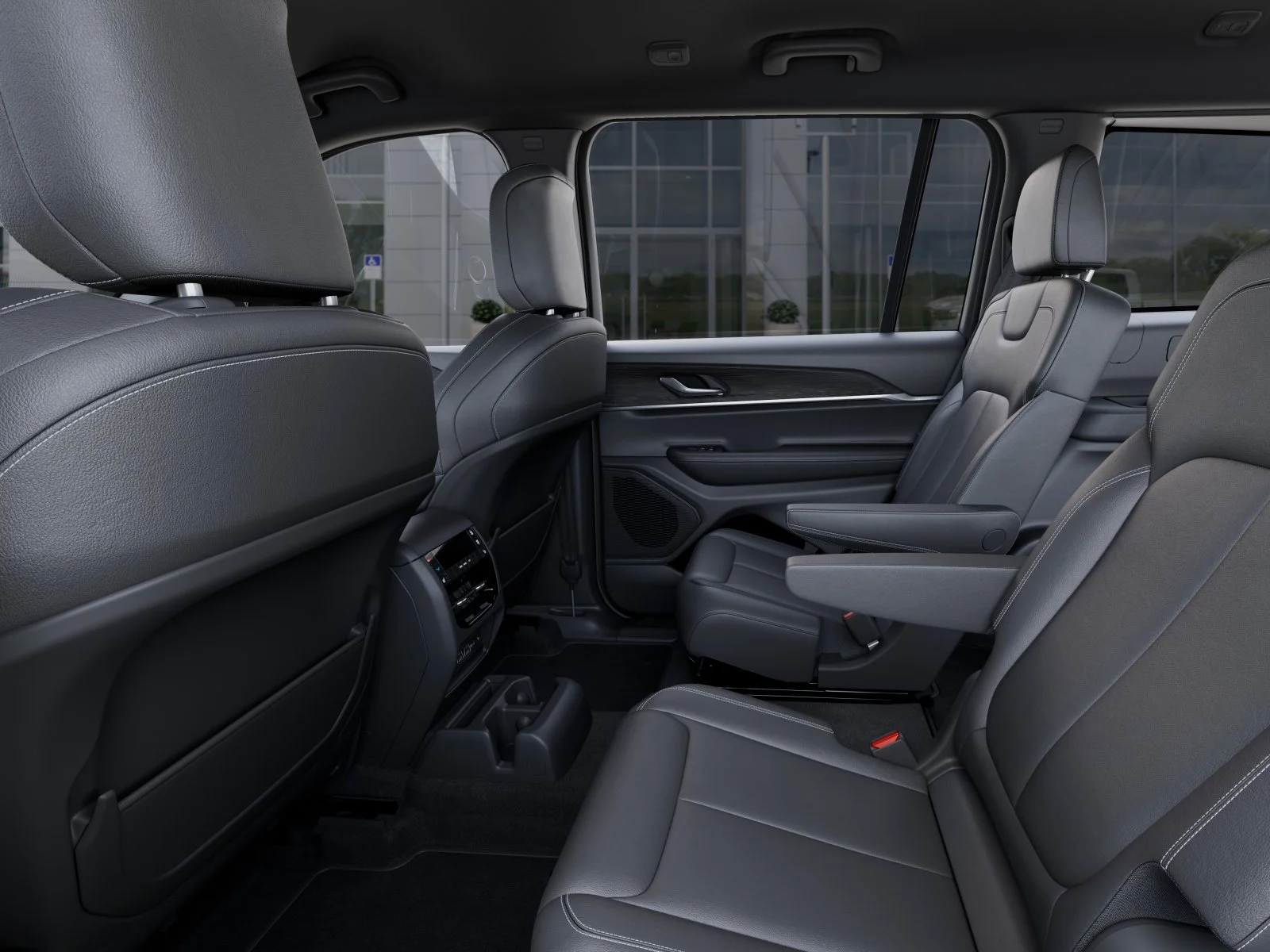 New 2025 Silver Zynith Exterior Paint Jeep Limited image 50
