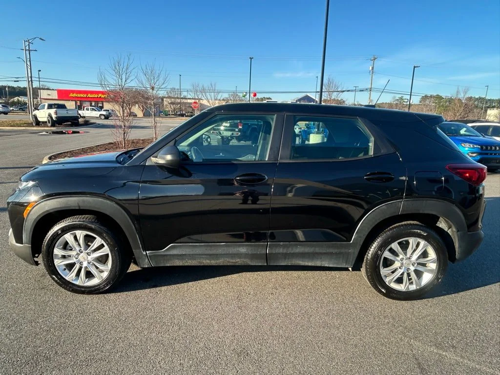 2023 Chevrolet TrailBlazer LS - Photo 10