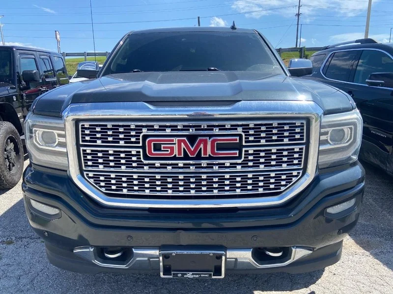 Used 2017 Dark Slate Metallic GMC Denali image 3