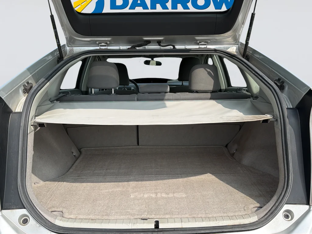 Used 2011 Silver Toyota Two image 33
