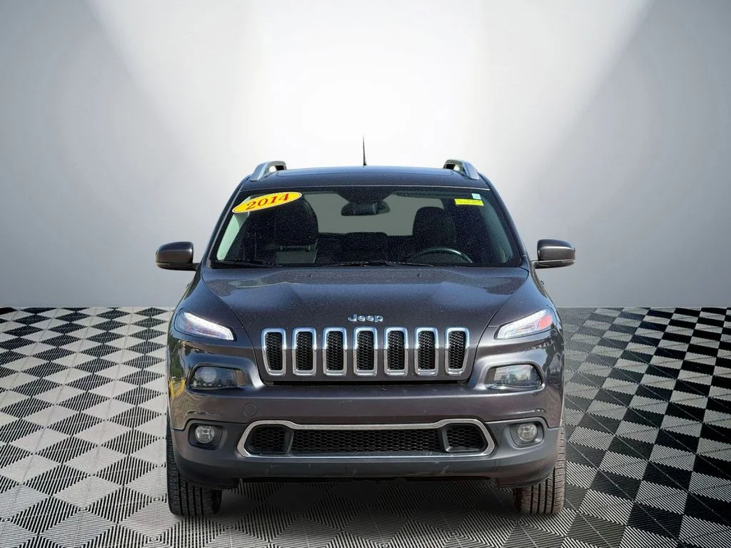 Used 2014 Jeep Cherokee Limited with VIN 1C4PJMDS1EW138228 for sale in Pinckney, MI