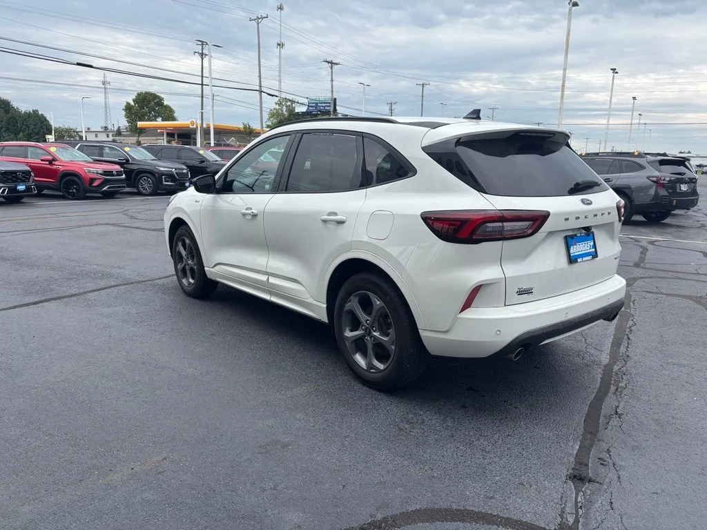 Used 2023 White Ford ST-Line image 7