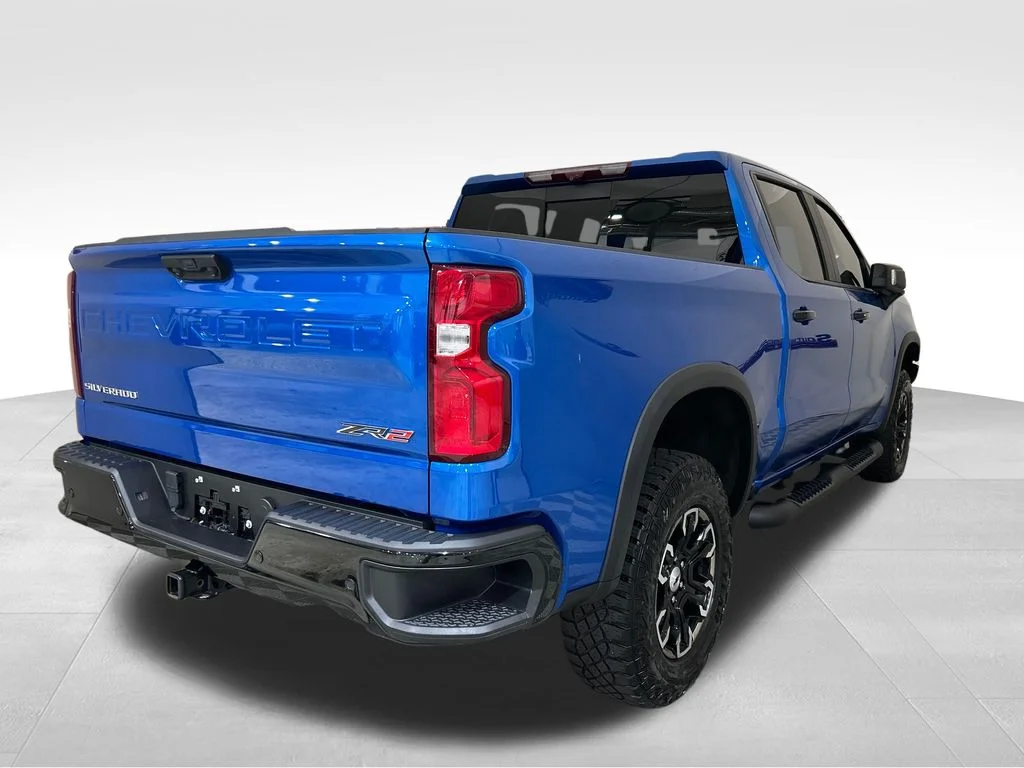 Used 2024 Blue Chevrolet ZR2 image 6