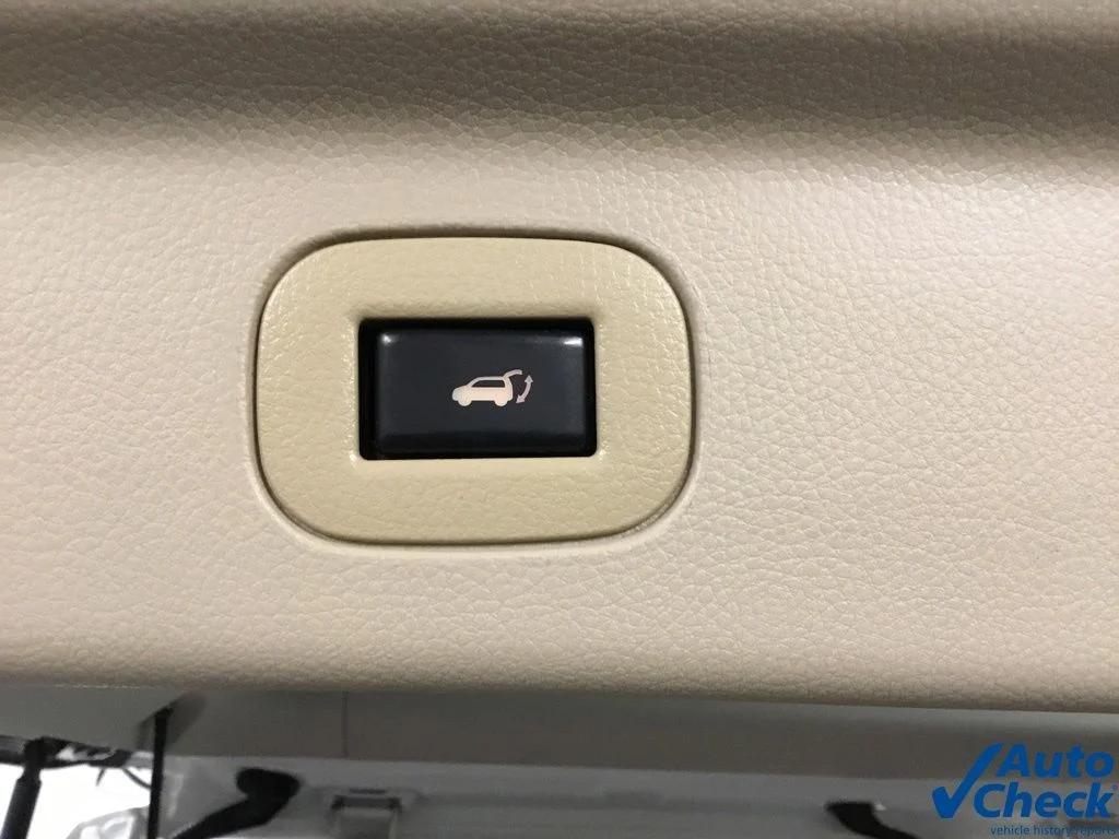 Used 2011 White Nissan 3.5 LE image 13