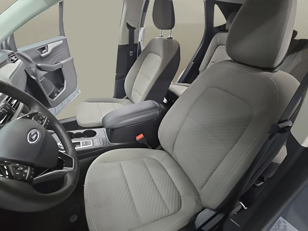Used 2022 Blue Ford SE image 14