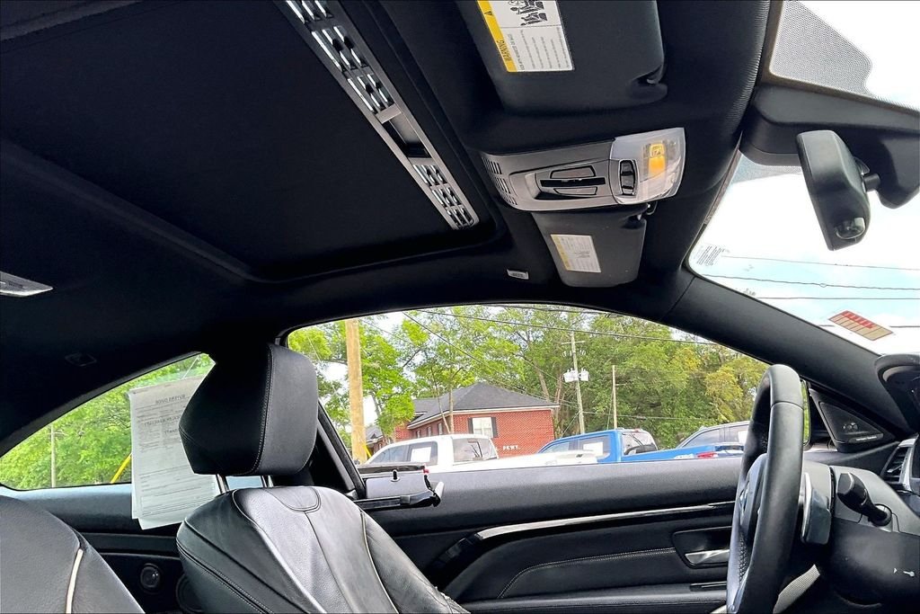 Used 2019 Black BMW 440i image 27