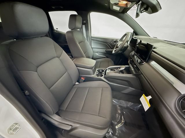 New 2026 Summit White Chevrolet LT image 28