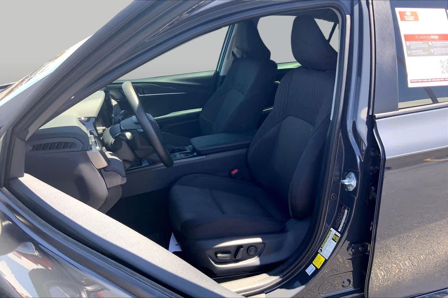 Used 2026 Underground Toyota LE image 8