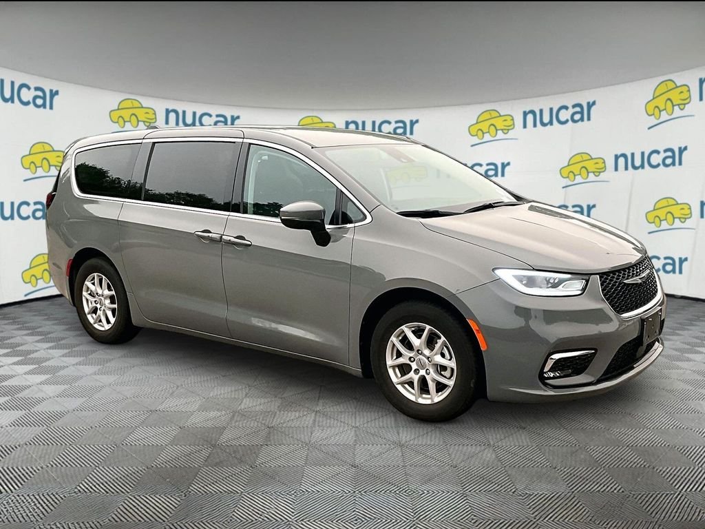 Used 2023 White Chrysler Touring L image 1