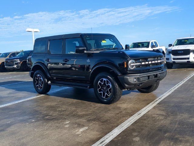 New 2026 Shadow Black Ford Outer Banks® image 103