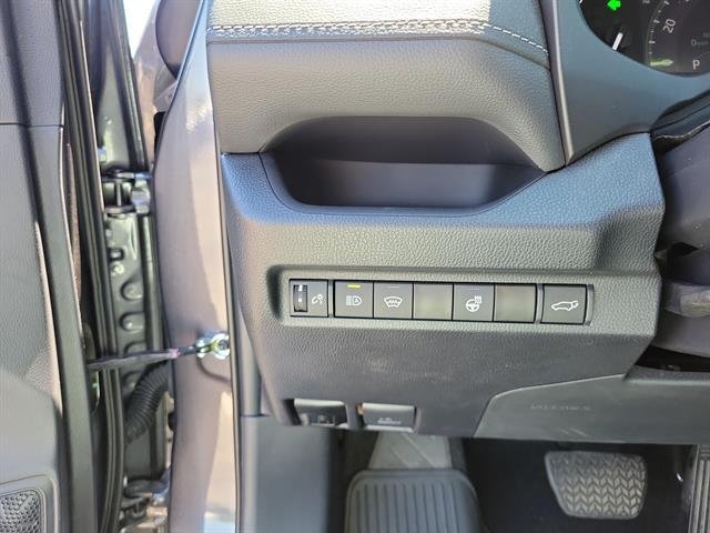 Certified Used 2024 MAGNETIC GRAY MET. Toyota  image 20