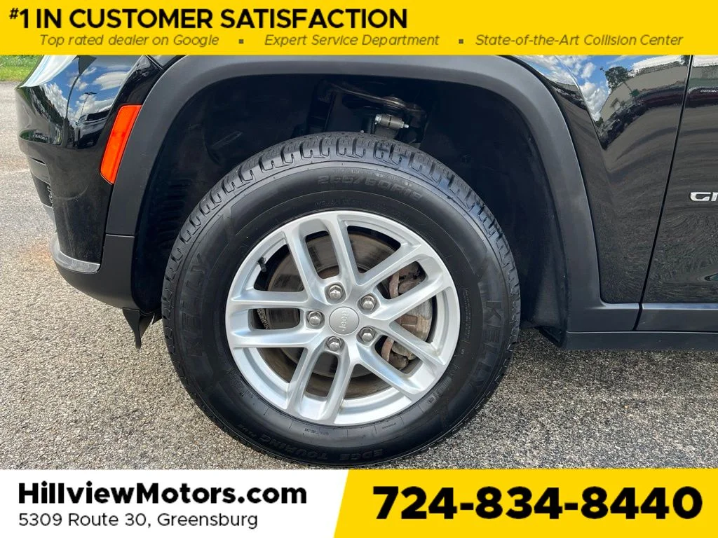 Certified Used 2023 Diamond Black Jeep Laredo image 11
