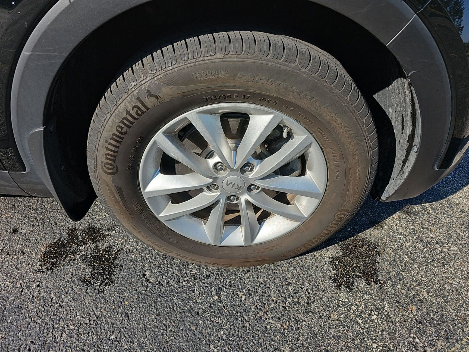 Used 2017 Ebony Black Kia LX image 8
