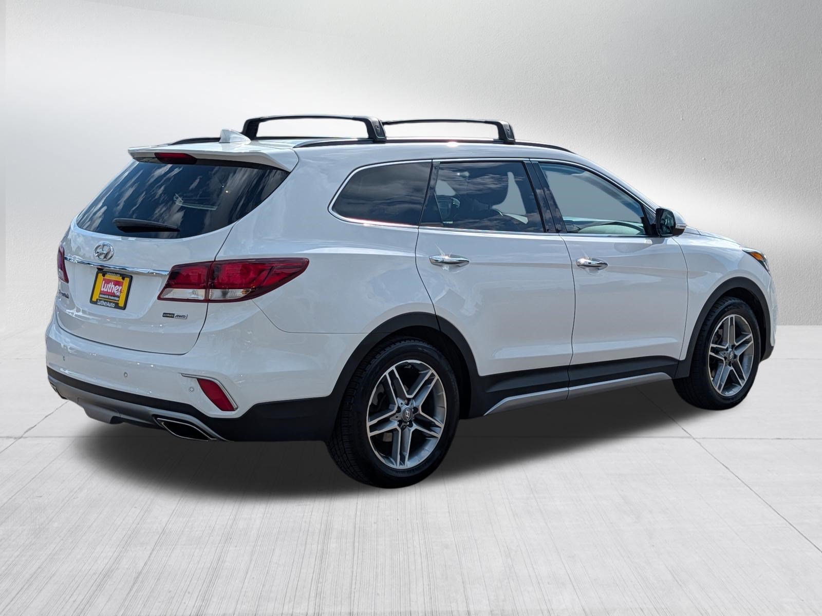Used 2017 Monaco White Hyundai Limited Ultimate image 7