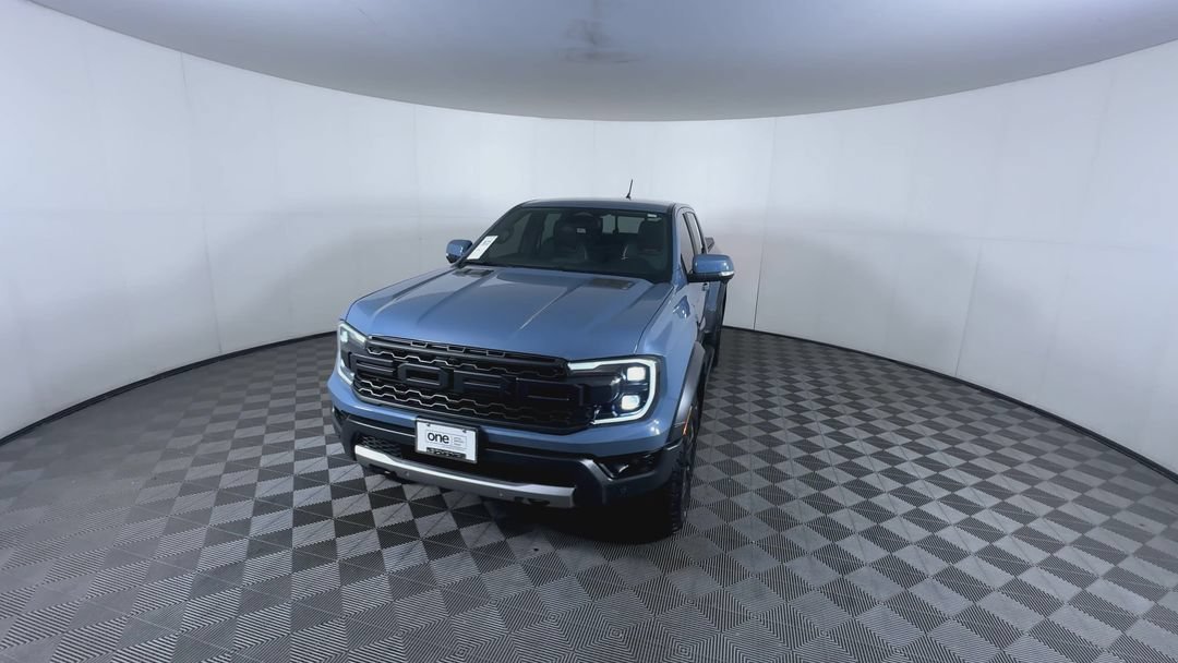 Used 2024  Ford Raptor image 3