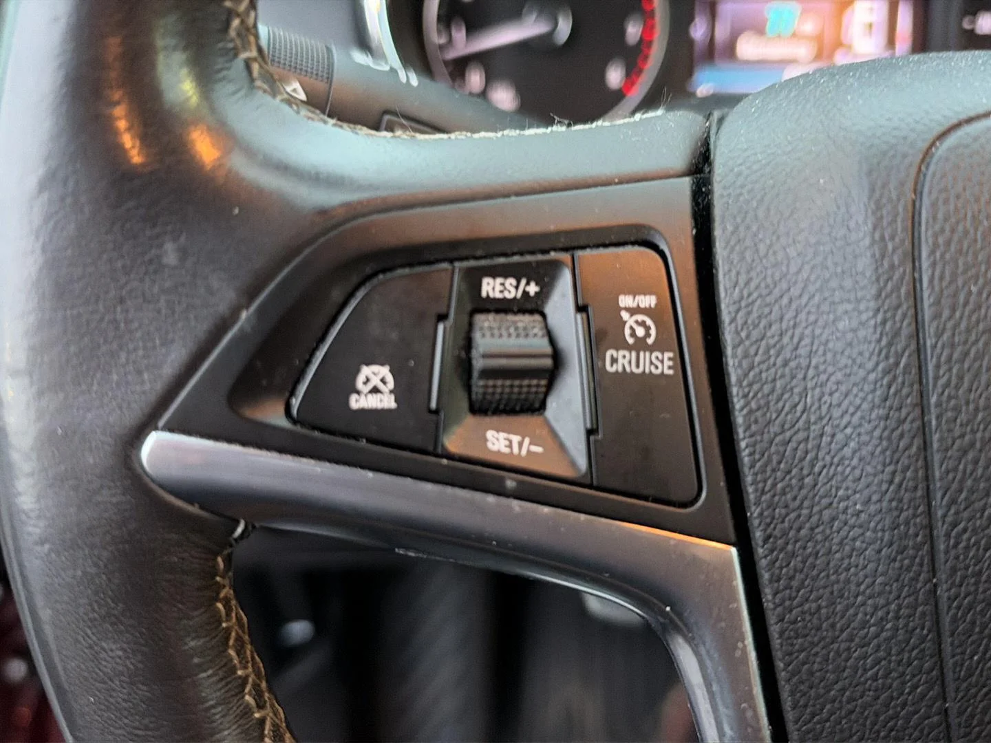 Used 2022 Cinnabar Metallic Buick Preferred image 24