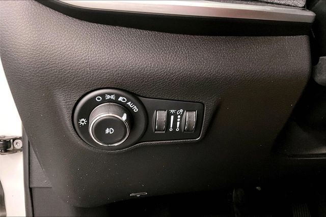 2023 Jeep Compass Latitude Lux - Photo 37