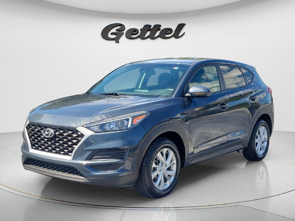 Used 2019 Blue Hyundai SE image 1