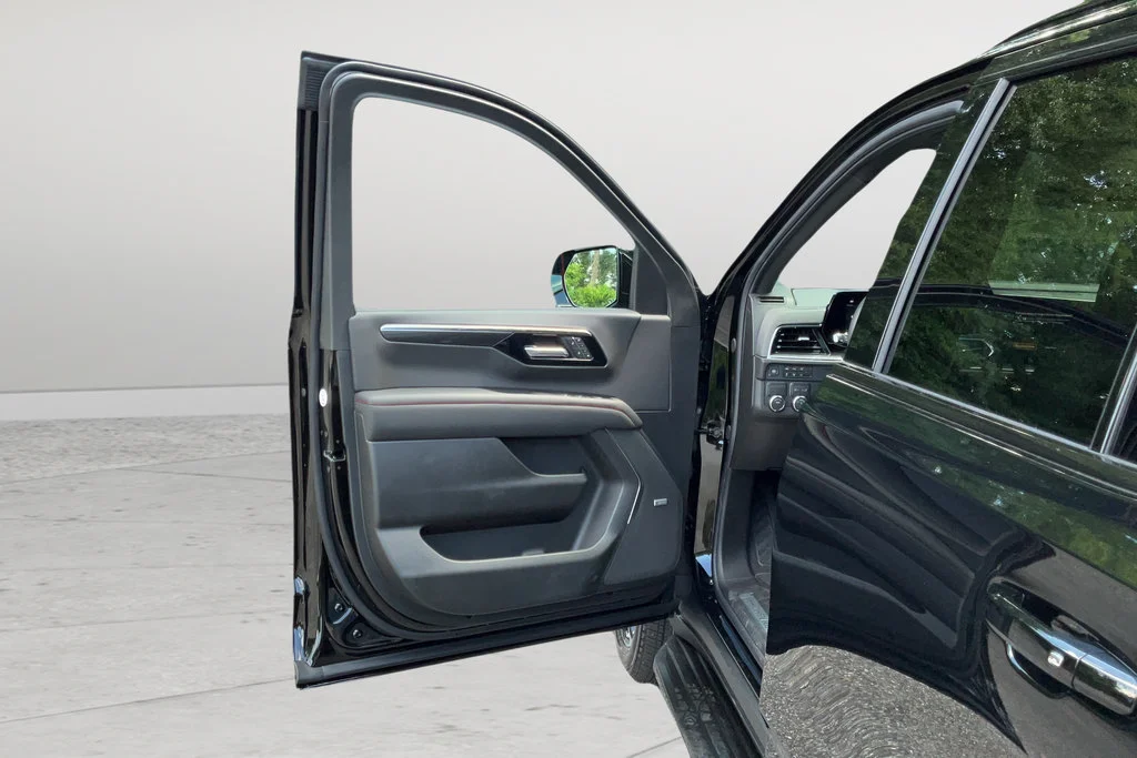 2026 Chevrolet Tahoe RST - Photo 9