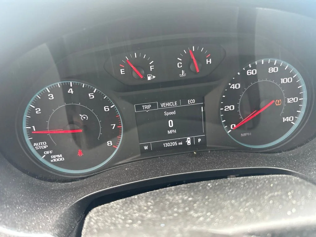 Used 2020 Silver Chevrolet LT image 6