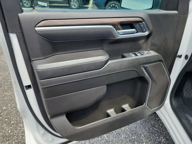 2025 Chevrolet Silverado 1500 LT - Photo 21