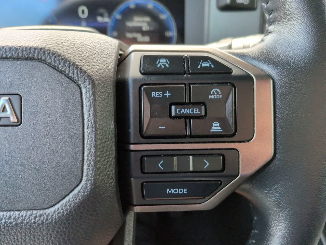 Certified Used 2025 Wind Chill Pearl Toyota  image 25