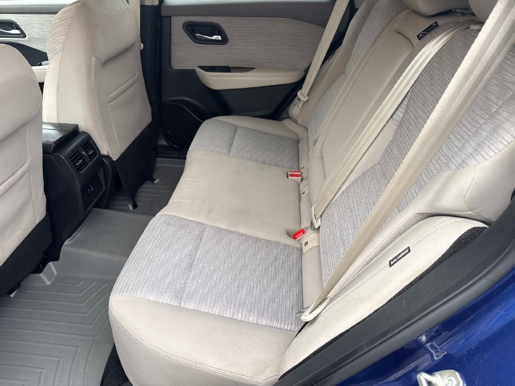 Used 2021 Blue Nissan SV image 14