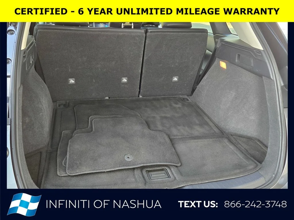 Certified Used 2023 Gray INFINITI LUXE image 19