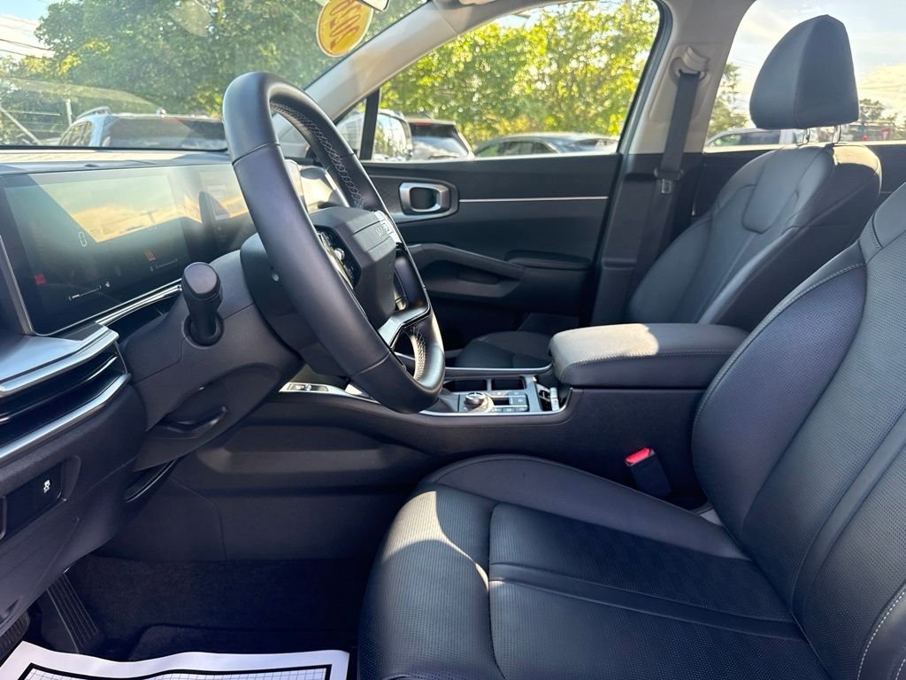 Used 2026 Gray Kia S image 11