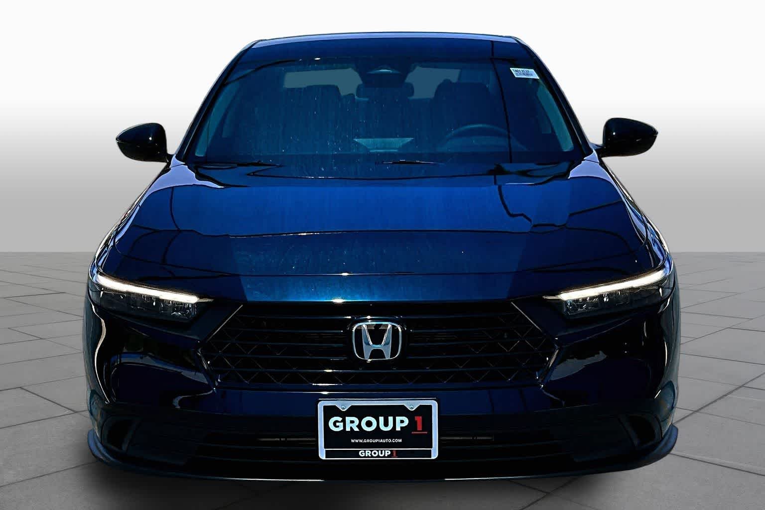 Used 2026 Crystal Black Pearl Honda LX image 4