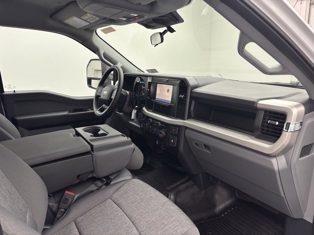2026 Ford F-250 Super Duty XL - Photo 33