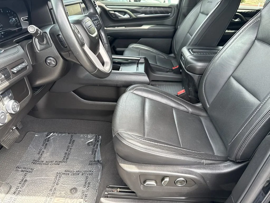 Used 2024 Onyx Black GMC Denali image 27