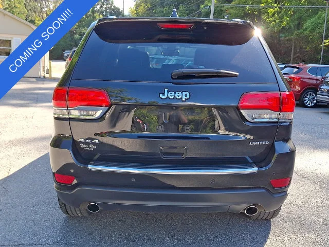 Used 2015 Black Jeep Limited image 6