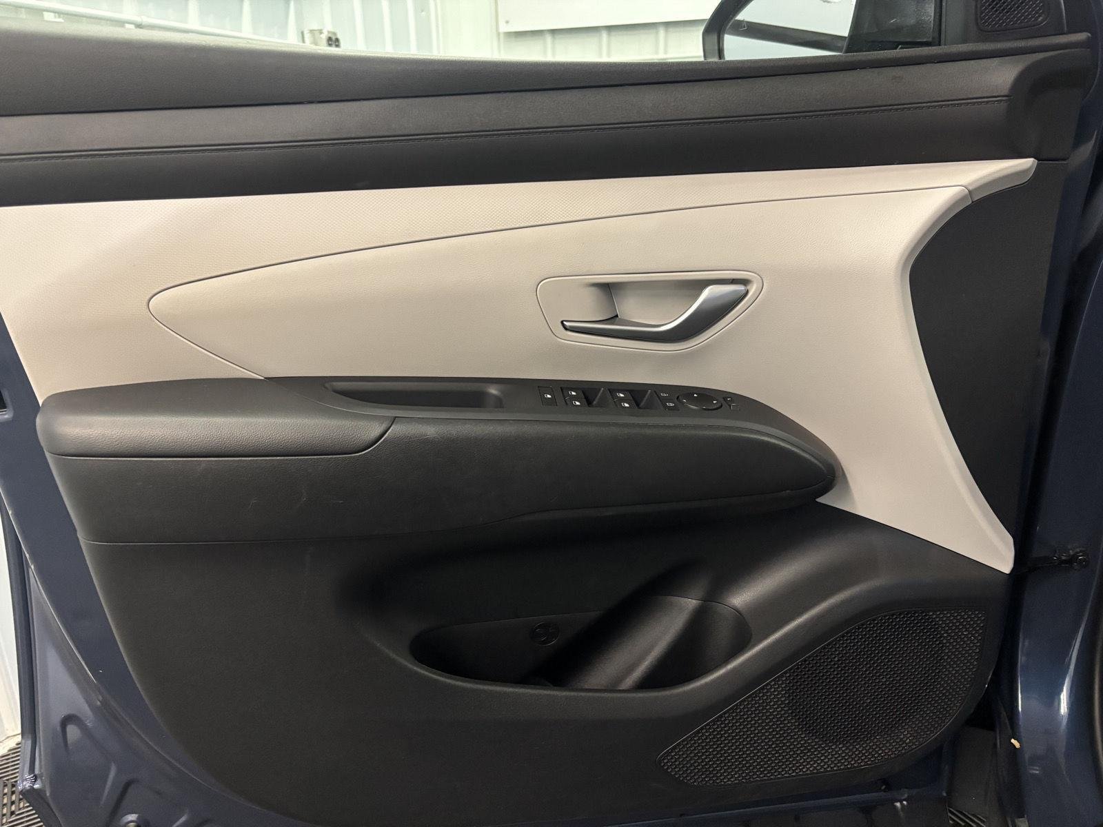 Used 2025 Atlantis Blue Hyundai SEL image 37