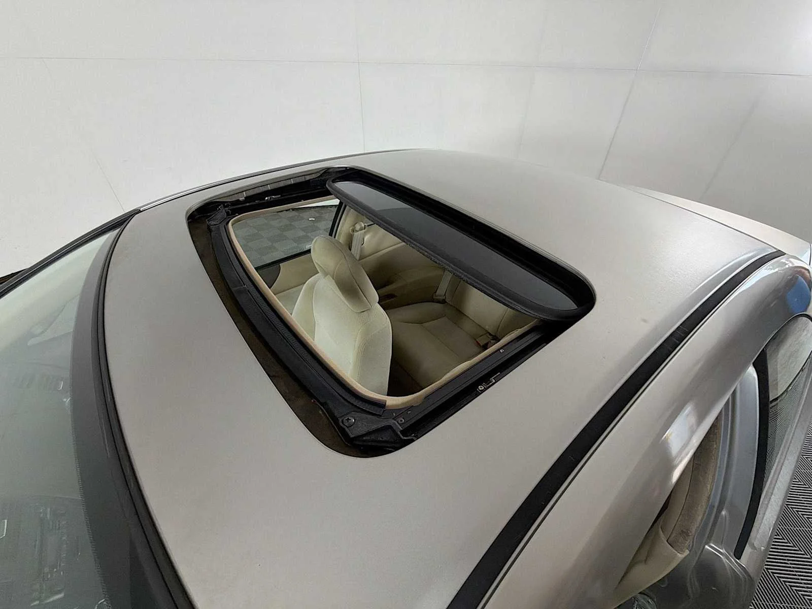 Used 2003  Honda EX image 18