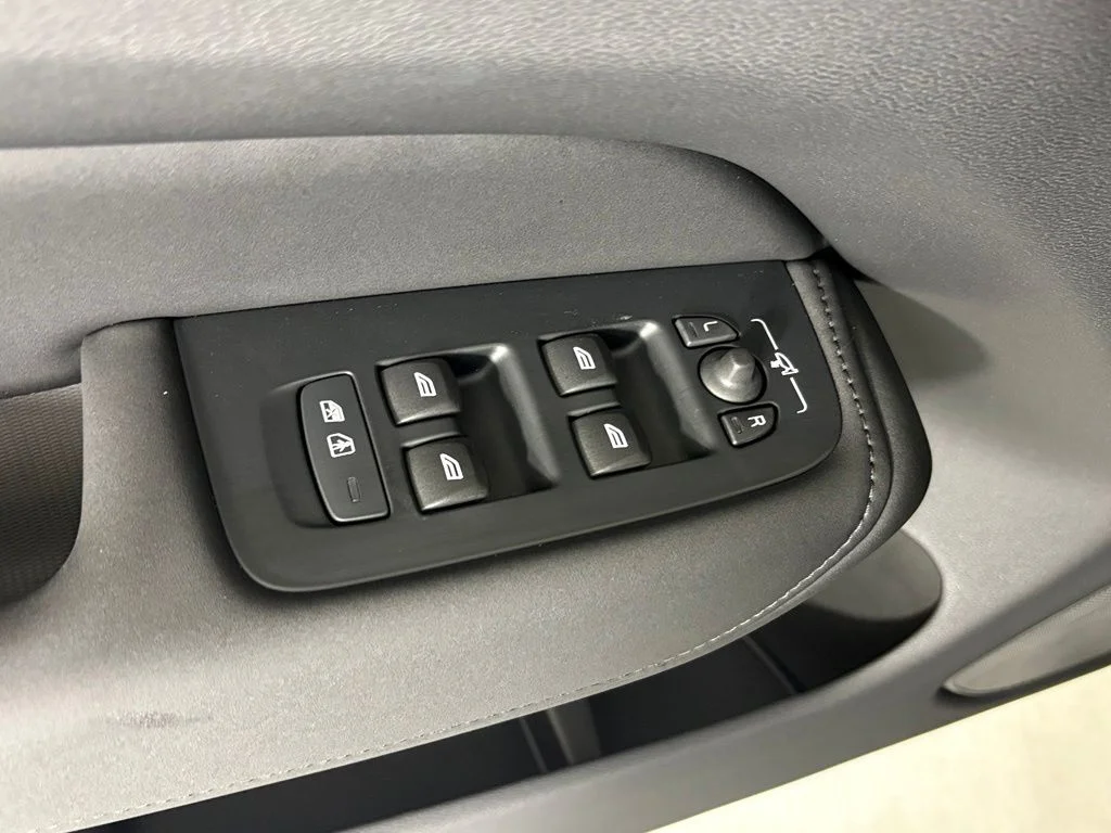 New 2026 Gray Metallic Volvo Ultra image 15