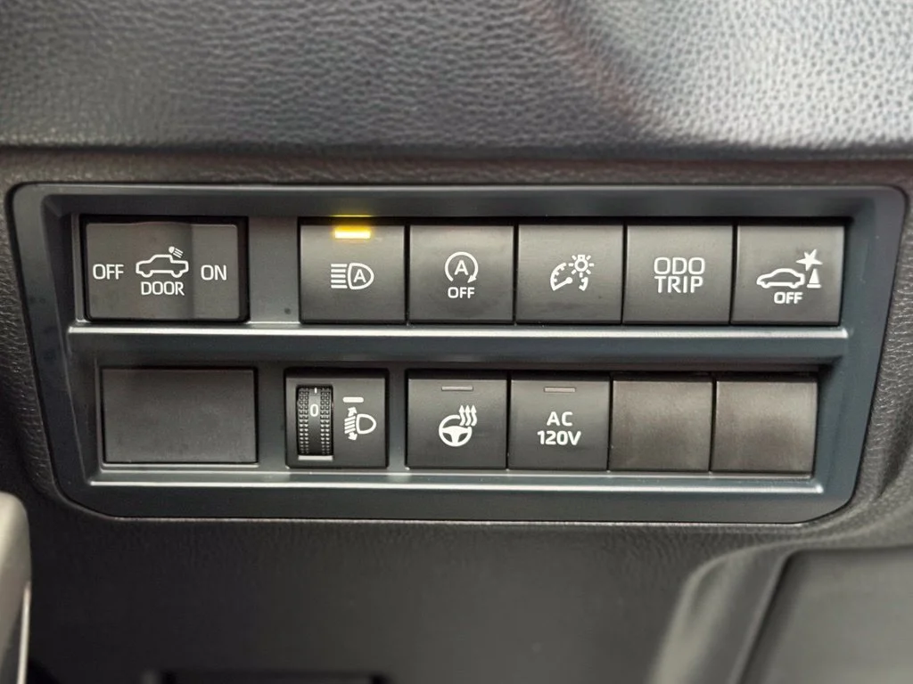 Used 2025 Silver Toyota SR5 image 26
