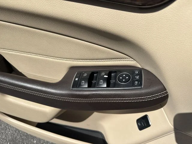 Used 2018 White Mercedes-Benz GLE 350 image 29