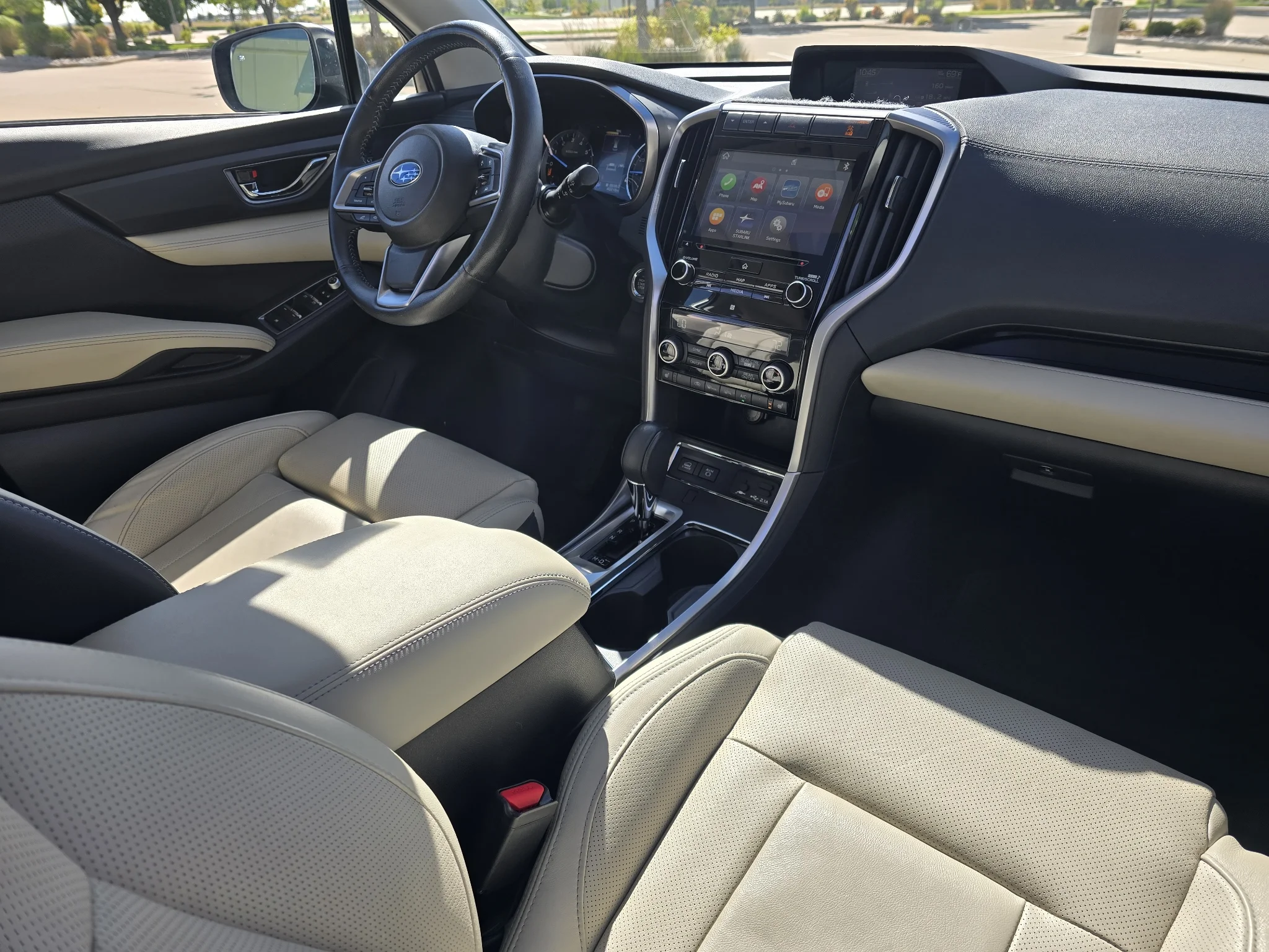 Used 2020 Abyss Blue Pearl Subaru Limited image 28